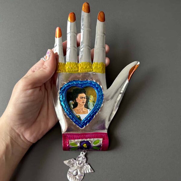 10” Large Frida multicolor tin nicho hand - Image 3